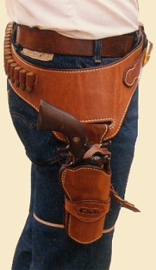 Vaquero Rig - worn, holster view